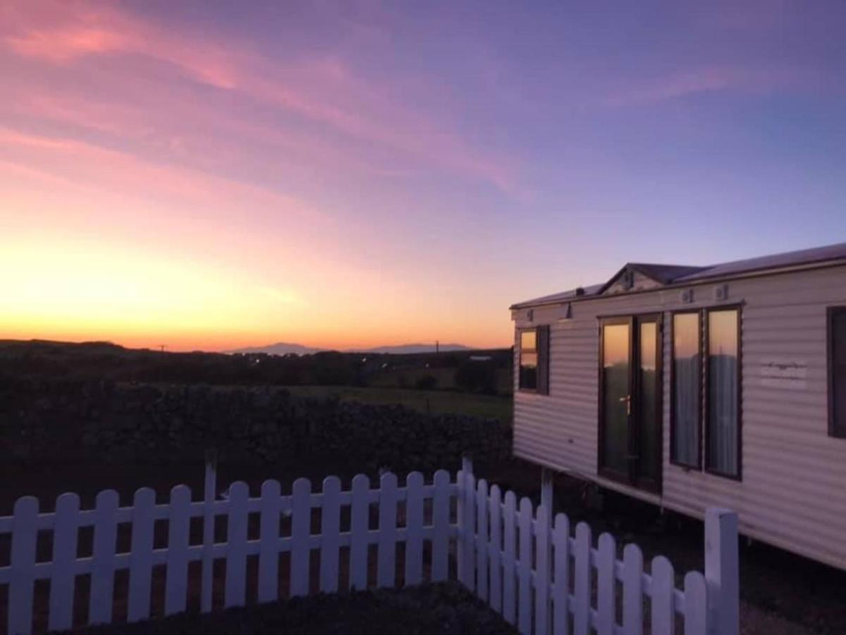 Farm Stay Property Pets And Families Welcome Rossnowlagh ภายนอก รูปภาพ