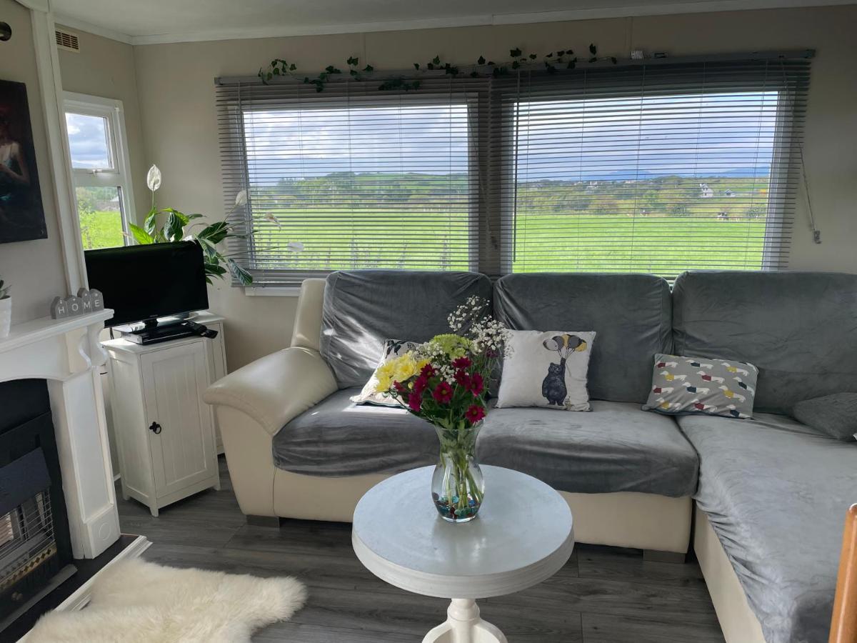Farm Stay Property Pets And Families Welcome Rossnowlagh ภายนอก รูปภาพ