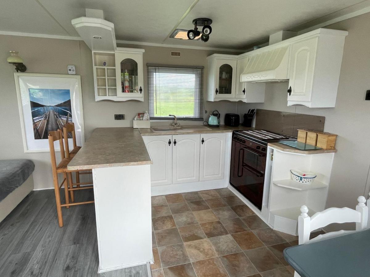 Farm Stay Property Pets And Families Welcome Rossnowlagh ภายนอก รูปภาพ