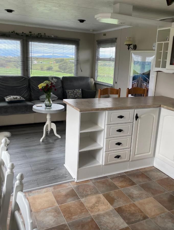 Farm Stay Property Pets And Families Welcome Rossnowlagh ภายนอก รูปภาพ