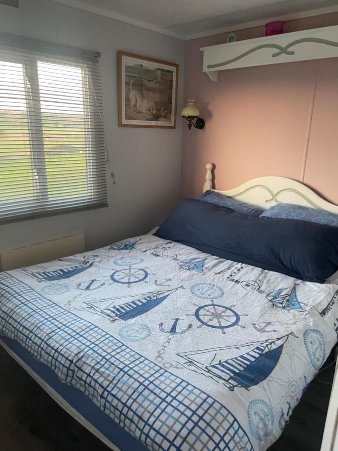 Farm Stay Property Pets And Families Welcome Rossnowlagh ภายนอก รูปภาพ